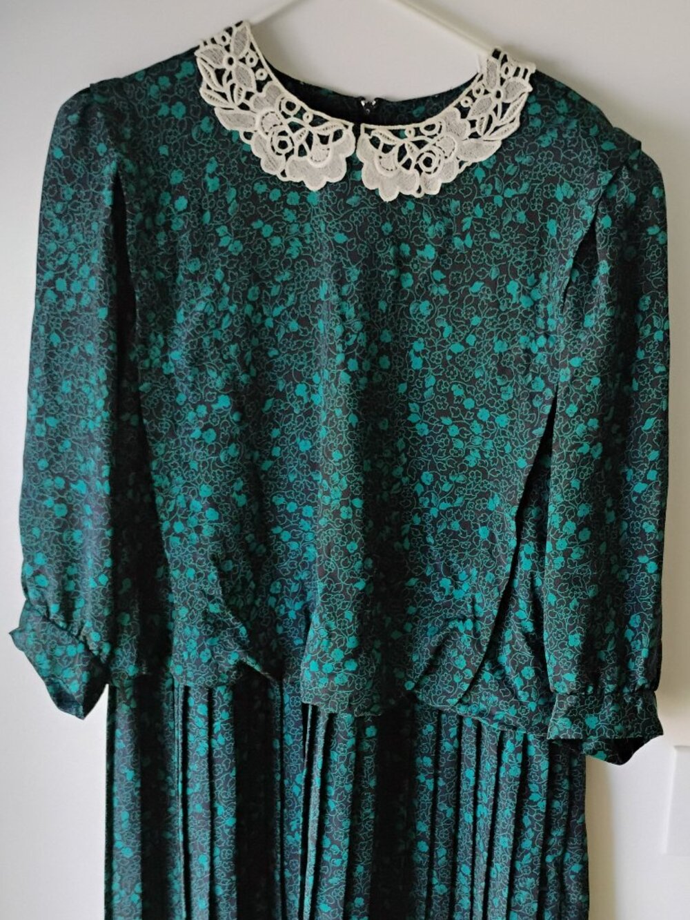 Vintage 1980s Green & Black Puff Sleeve Floral Pleated Dress Cottagecore Plus 18 - Picture 1 of 12